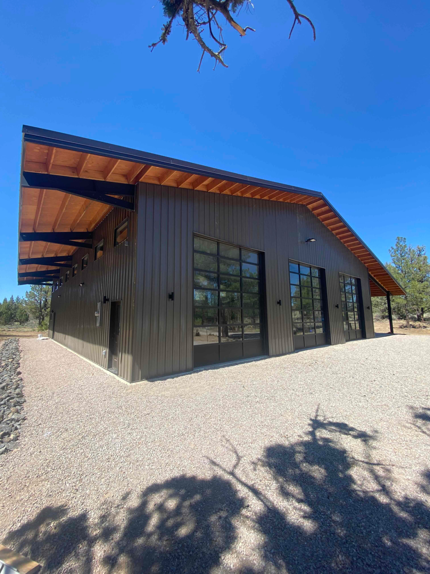 Shops & Garages